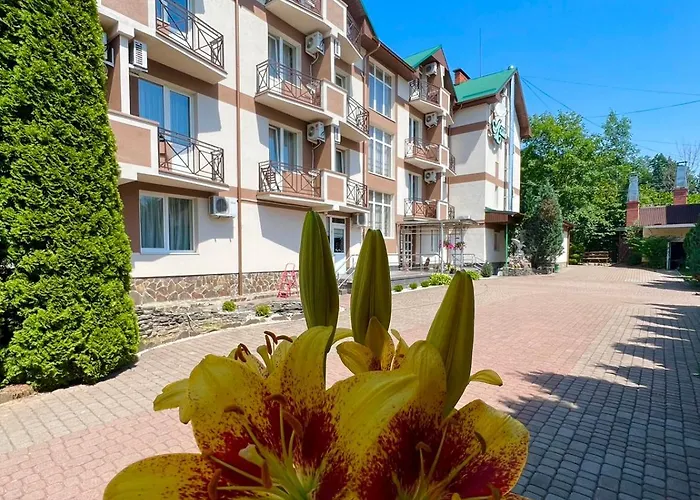 Lileya Hotel Поляна